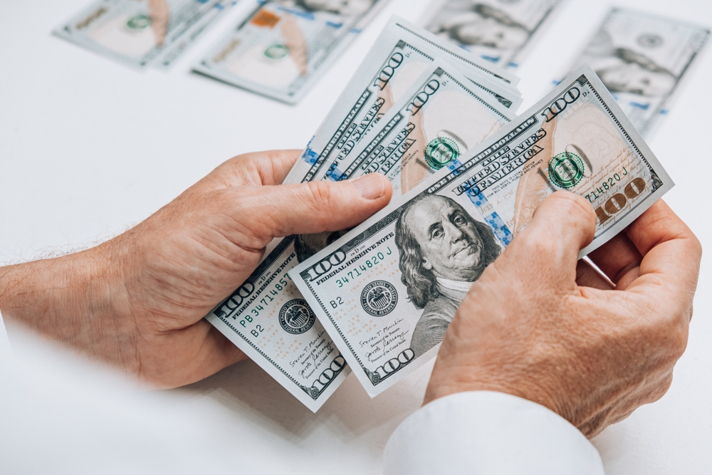 The US economy has taken a breath to grow. Optimism tempered by weak domestic demand