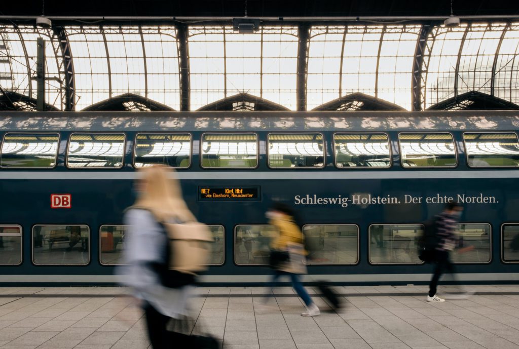 Train in Europe, Americans traveling around Europe