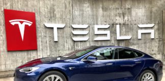 Americký výrobce elektromobilů Tesla ve druhém čtvrtletí dodal rekordní počet aut. 