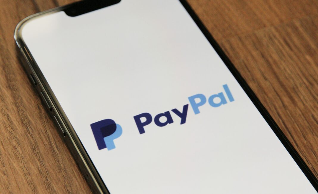 A PayPal 2500 állást, a munkaerő kilenc százalékát szünteti meg