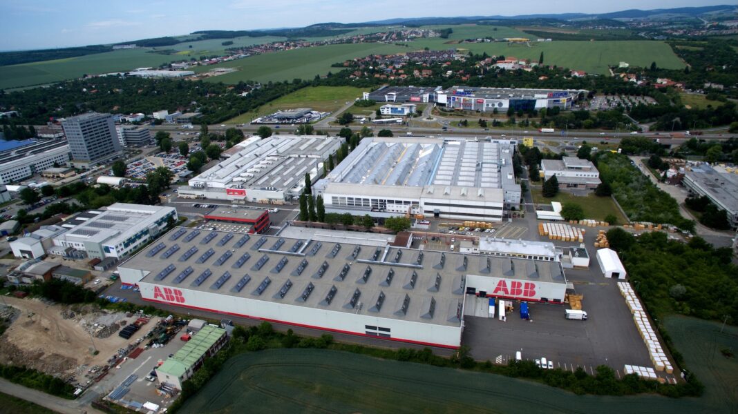 ABB v ČR podle předběžných výsledků loni stoupl obrat o šest pct na 18,9 mld. Kč