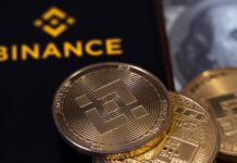 Binance recenze: Největší kryptoburza láká nízkými poplatky, ale začátečníky může zahltit Binance.