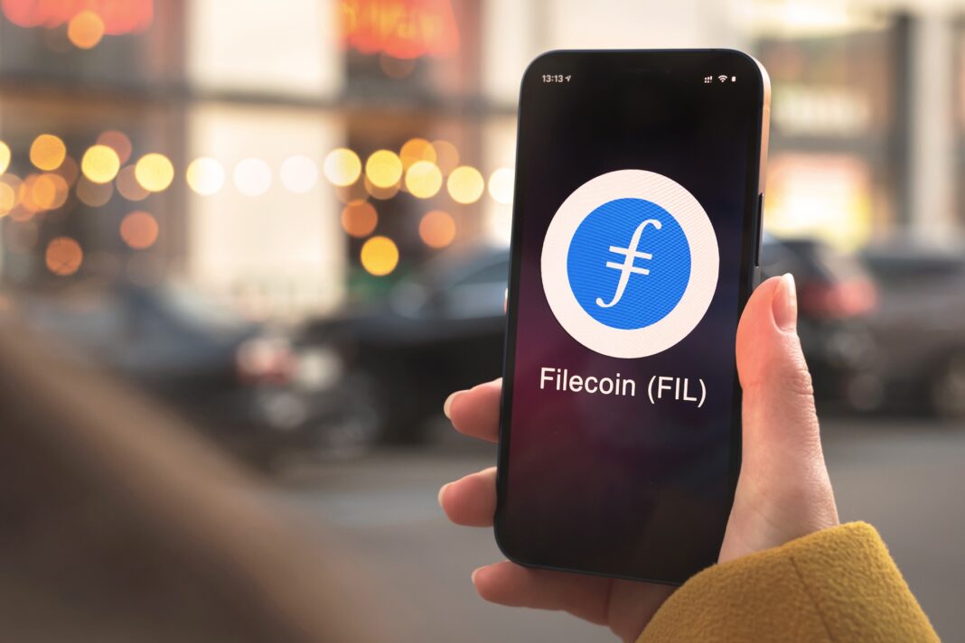 Filecoin (FIL) árfolyam-előrejelzés: Van még esélye a decentralizált adattárolásnak a nagy visszatérésre? Filecoin.