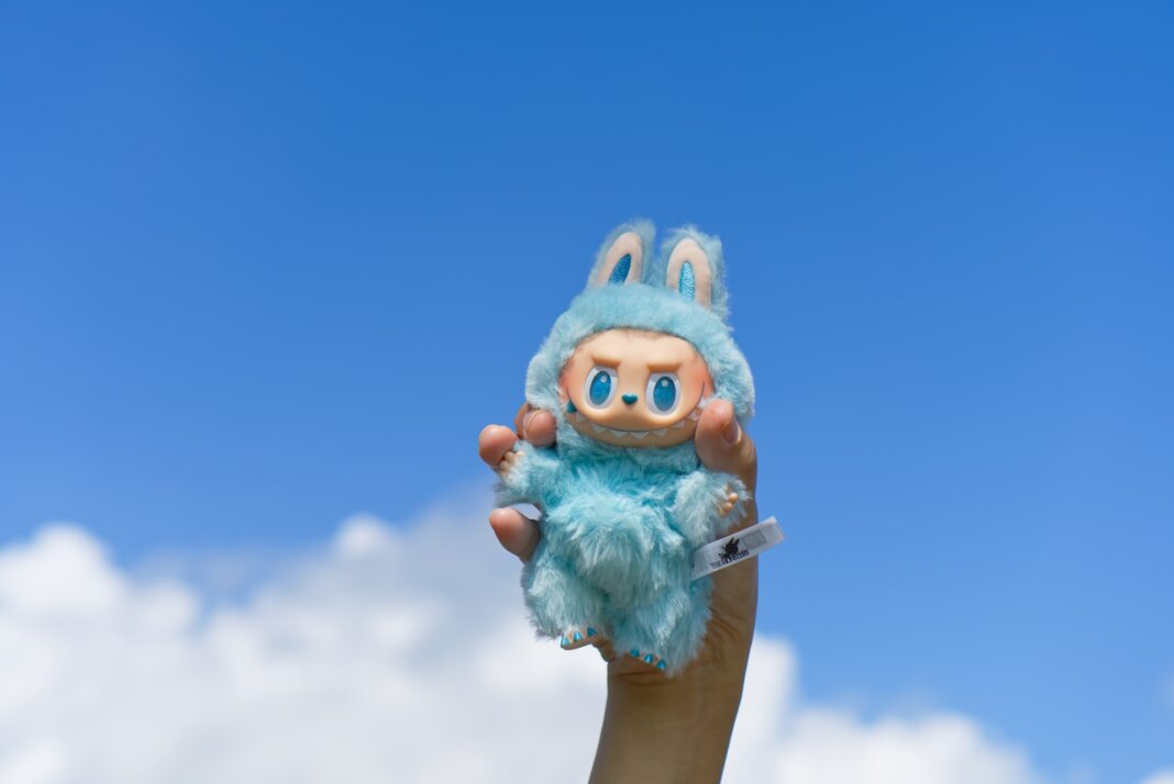 Investování do hraček: Jak virální popmart labubu a fenomén Monchhichi porážejí trh Illustrative picture