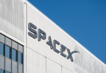 SpaceX IPO: The Space Race on the Stock Market and How to Invest Before the Next Big Lift-Off Adobe Stock