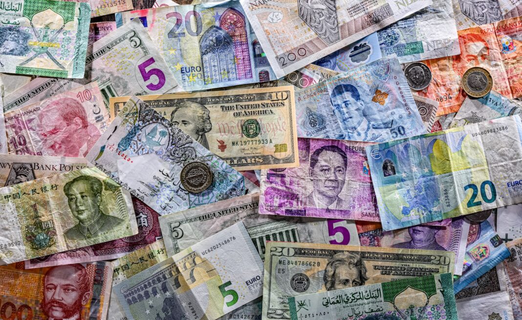 Fiat Currency Explained: Why Modern Money Has Value Without Commodity Backing Illustrative picture.